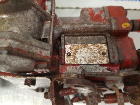 Case International 584, 585, 385, Fuel Injection Pump 3218604r91, 0460314036 - Purkštukas: foto 2 Case International 584, 585, 385, Fuel Injection Pump 3218604r91, 0460314036 - Purkštukas: foto 2