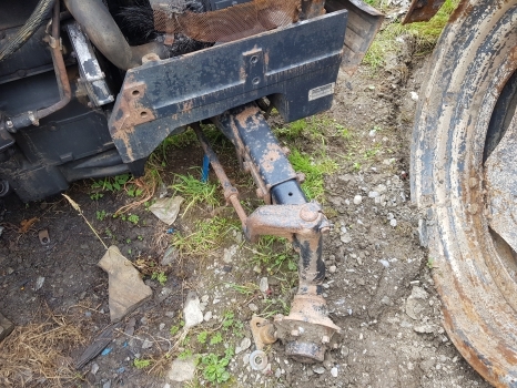 Case International 795xl, 895xl 2wd Front Axle Complete - Priekinė ašis - Žemės ūkio technika: foto 2 Case International 795xl, 895xl 2wd Front Axle Complete - Priekinė ašis - Žemės ūkio technika: foto 2