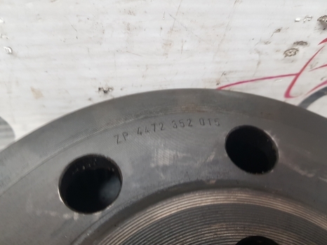 Case International 84, 85, 95 Zf Apl330 Front Axle Annular Ring Gear 4472352015 - Priekinė ašis - Traktorius: foto 4 Case International 84, 85, 95 Zf Apl330 Front Axle Annular Ring Gear 4472352015 - Priekinė ašis - Traktorius: foto 4