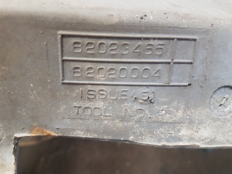 Case Mxm Series Mxm165, Mxm175, Mxm180, Mxm190 Cab Floor Mat 82023465, 82020004 - Kabina ir interjeras - Traktorius: foto 4 Case Mxm Series Mxm165, Mxm175, Mxm180, Mxm190 Cab Floor Mat 82023465, 82020004 - Kabina ir interjeras - Traktorius: foto 4