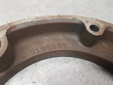 Case Puma, Mxm New Holland T7, Mxm T7040 Rear Axle Brake Piston 5195093 - Stabdžių dalys - Žemės ūkio technika: foto 3 Case Puma, Mxm New Holland T7, Mxm T7040 Rear Axle Brake Piston 5195093 - Stabdžių dalys - Žemės ūkio technika: foto 3