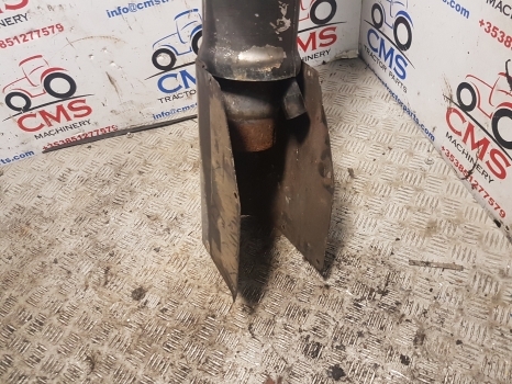Claas Arion 500, 600 Series A18, A19, A20 640 Exhaust Pipe Extension 0021799761 - Išmetimo vamzdis - Traktorius: foto 2 Claas Arion 500, 600 Series A18, A19, A20 640 Exhaust Pipe Extension 0021799761 - Išmetimo vamzdis - Traktorius: foto 2