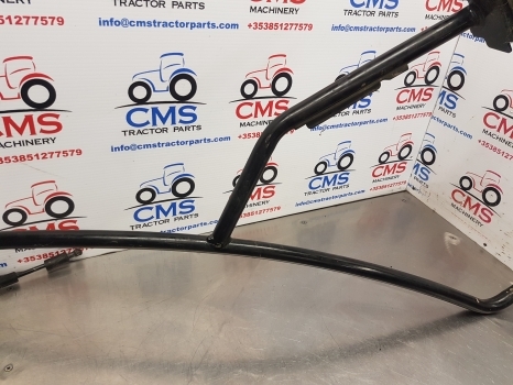 Claas Arion 640, 500, 600 Seriesa34,37 Cab Door Support Rhs 0021603731 - Durys ir dalys - Traktorius: foto 4 Claas Arion 640, 500, 600 Seriesa34,37 Cab Door Support Rhs 0021603731 - Durys ir dalys - Traktorius: foto 4