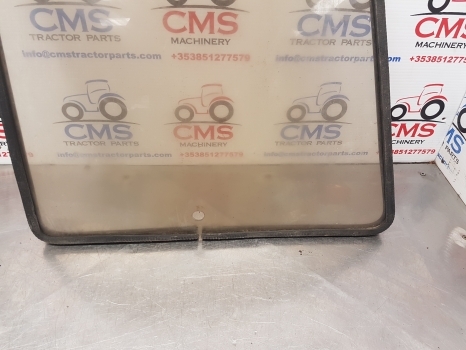 David Brown Case 1390, 1490, 1294, 1394 Cab Window Glass Left K303705 - Langas ir dalys - Traktorius: foto 3 David Brown Case 1390, 1490, 1294, 1394 Cab Window Glass Left K303705 - Langas ir dalys - Traktorius: foto 3