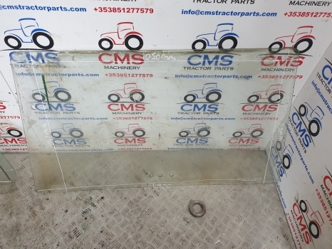 Deutz 6806 Windscreen - Priekinis stiklas - Traktorius: foto 2 Deutz 6806 Windscreen - Priekinis stiklas - Traktorius: foto 2