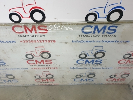 Deutz 6806 Windscreen - Priekinis stiklas - Traktorius: foto 3 Deutz 6806 Windscreen - Priekinis stiklas - Traktorius: foto 3