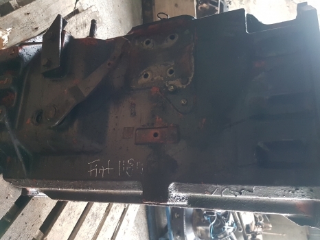 Fiat 1180 Complete Transmission 5101990, 5101992, 5112076, 5106920, 5128673 - Pavarų dėžė - Traktorius: foto 5 Fiat 1180 Complete Transmission 5101990, 5101992, 5112076, 5106920, 5128673 - Pavarų dėžė - Traktorius: foto 5
