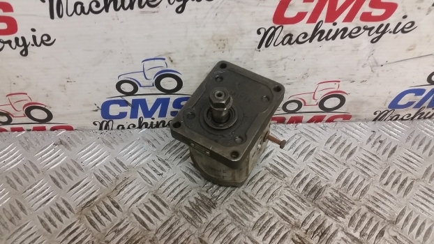 Fiat 980 Hydraulic Power Steering Pump 87569205, 5179722, 5129481, 44900839 - Stiprintuvo siurblys - Traktorius: foto 4 Fiat 980 Hydraulic Power Steering Pump 87569205, 5179722, 5129481, 44900839 - Stiprintuvo siurblys - Traktorius: foto 4