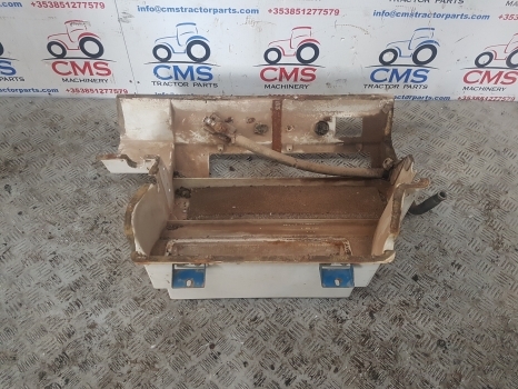 Ford 10,30 And Tw Series Heater Radiator Housing Panel E6nn9450243ab - Šildymas/ Ventiliacija - Traktorius: foto 1 Ford 10,30 And Tw Series Heater Radiator Housing Panel E6nn9450243ab - Šildymas/ Ventiliacija - Traktorius: foto 1