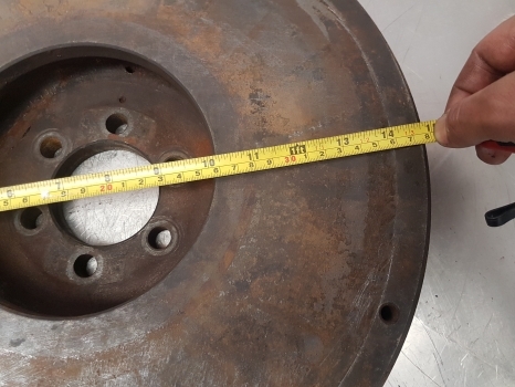 Ford 10, 30 Series 4610 Ap Engine Flywheel 83933422, C5ne6375bc - Smagratis - Traktorius: foto 5 Ford 10, 30 Series 4610 Ap Engine Flywheel 83933422, C5ne6375bc - Smagratis - Traktorius: foto 5