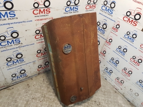 Ford 10 Series 5610 Bonnet Hood Panel 2 Holes, D3nn16626k, D4nn16626f - Kapotas - Traktorius: foto 2 Ford 10 Series 5610 Bonnet Hood Panel 2 Holes, D3nn16626k, D4nn16626f - Kapotas - Traktorius: foto 2