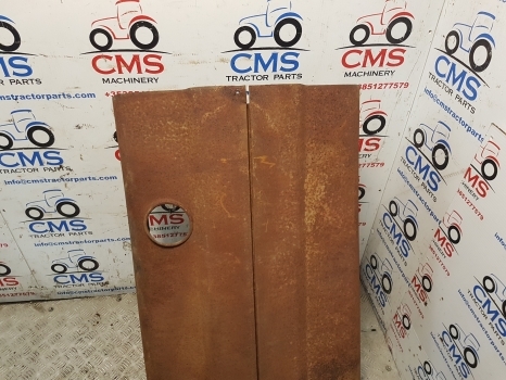 Ford 10 Series 5610 Bonnet Hood Panel 2 Holes, D3nn16626k, D4nn16626f - Kapotas - Traktorius: foto 4 Ford 10 Series 5610 Bonnet Hood Panel 2 Holes, D3nn16626k, D4nn16626f - Kapotas - Traktorius: foto 4