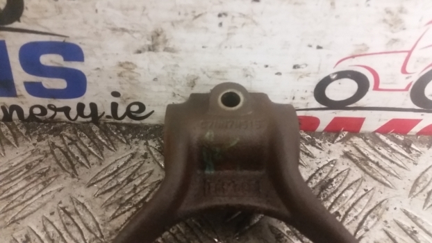Ford 2600, 3600, 2000 Rear Axle Differential Lock Fork C5nn4n053a, C7nn7n515 - Diferencialas - Traktorius: foto 2 Ford 2600, 3600, 2000 Rear Axle Differential Lock Fork C5nn4n053a, C7nn7n515 - Diferencialas - Traktorius: foto 2
