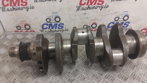Ford 3600, 2910, 3 Cyl, 4.2 Stroke Crankshaft F0nn6300na, 87800469; E0nn6303aa - Alkūninis velenas - Traktorius: foto 1 Ford 3600, 2910, 3 Cyl, 4.2 Stroke Crankshaft F0nn6300na, 87800469; E0nn6303aa - Alkūninis velenas - Traktorius: foto 1