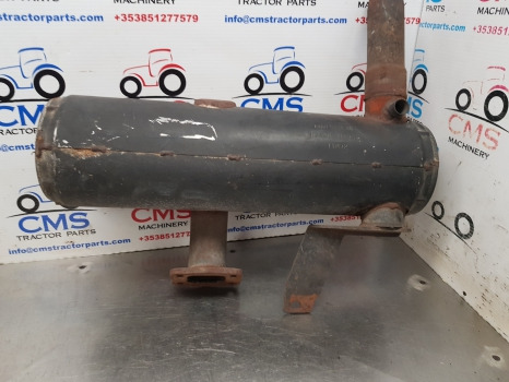 Ford 40 Series, 5640, 6640, 7640 Engine Exhaust Box E9nn5230cd, E9nn5230cd17m - Išmetimo sistema: foto 2 Ford 40 Series, 5640, 6640, 7640 Engine Exhaust Box E9nn5230cd, E9nn5230cd17m - Išmetimo sistema: foto 2