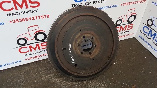 Ford 4000, 4100, 2600, 3600, 4600 Engine Flywheel And Ring Gear C5ne6375au - Smagratis - Traktorius: foto 1 Ford 4000, 4100, 2600, 3600, 4600 Engine Flywheel And Ring Gear C5ne6375au - Smagratis - Traktorius: foto 1