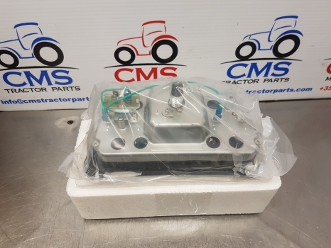 Ford 6610, 4610, 7610 Dash Clock, Instrument Cluster D8nn10849tb, 83953544 - Prietaisų skydas - Traktorius: foto 3 Ford 6610, 4610, 7610 Dash Clock, Instrument Cluster D8nn10849tb, 83953544 - Prietaisų skydas - Traktorius: foto 3