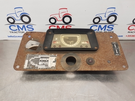 Ford Digger 10 Series, 555 Dashboard, Clock, Instrument Cluster D8nn10849ua - Prietaisų skydas - Žemės ūkio technika: foto 1 Ford Digger 10 Series, 555 Dashboard, Clock, Instrument Cluster D8nn10849ua - Prietaisų skydas - Žemės ūkio technika: foto 1
