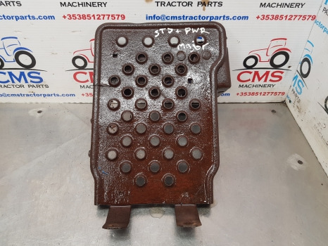 Ford Major, Super Major Cab Footstep Lh With Bracket E1addn16450a, E1adkn16472 - Oro įsiurbimo sistema: foto 1 Ford Major, Super Major Cab Footstep Lh With Bracket E1addn16450a, E1adkn16472 - Oro įsiurbimo sistema: foto 1