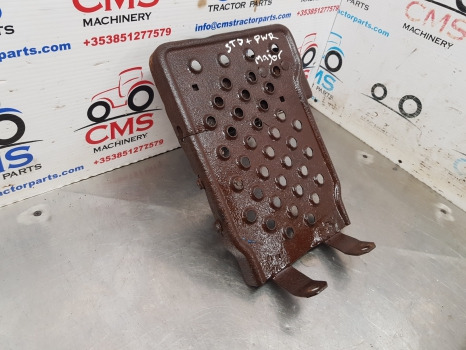 Ford Major, Super Major Cab Footstep Lh With Bracket E1addn16450a, E1adkn16472 - Oro įsiurbimo sistema: foto 2 Ford Major, Super Major Cab Footstep Lh With Bracket E1addn16450a, E1adkn16472 - Oro įsiurbimo sistema: foto 2