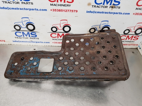 Ford Major, Super Major Cab Footstep Rh E1addn16450a - Oro įsiurbimo sistema: foto 1 Ford Major, Super Major Cab Footstep Rh E1addn16450a - Oro įsiurbimo sistema: foto 1