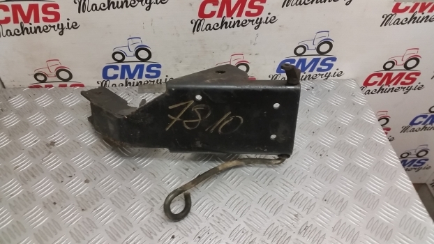 Ford New Holland Brake Pedals Bracket E4nn2k113bb11b - Pedalas - Traktorius: foto 1 Ford New Holland Brake Pedals Bracket E4nn2k113bb11b - Pedalas - Traktorius: foto 1