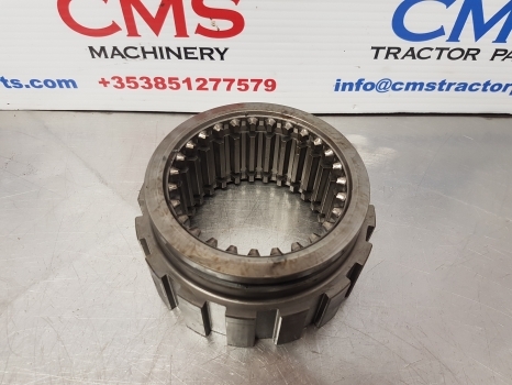 Ford Tw5, Tw35, 8530, 8730, Tw, 30 S. Coupling Sliding Gear 83933554, D8nn7106ca - Kardanas - Traktorius: foto 2 Ford Tw5, Tw35, 8530, 8730, Tw, 30 S. Coupling Sliding Gear 83933554, D8nn7106ca - Kardanas - Traktorius: foto 2
