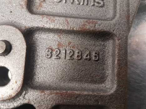 Hyundai Robex R140lc-9a, R160lc-9a Alternator Bracket Zuac-00508 - Generatorius - Žemės ūkio technika: foto 5 Hyundai Robex R140lc-9a, R160lc-9a Alternator Bracket Zuac-00508 - Generatorius - Žemės ūkio technika: foto 5