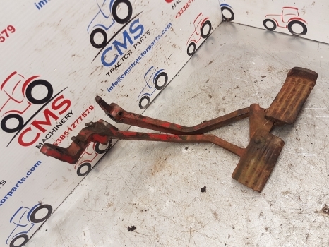 International Case 84 Series 584, 684, 784, 884 Brake Pedal Kit - Stabdžių dalys - Traktorius: foto 2 International Case 84 Series 584, 684, 784, 884 Brake Pedal Kit - Stabdžių dalys - Traktorius: foto 2