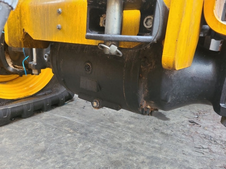 Jcb 542-70 Ag Front Axle Differential Unit Complete 458/m6510, 458/m7488 - Priekinė ašis: foto 1 Jcb 542-70 Ag Front Axle Differential Unit Complete 458/m6510, 458/m7488 - Priekinė ašis: foto 1
