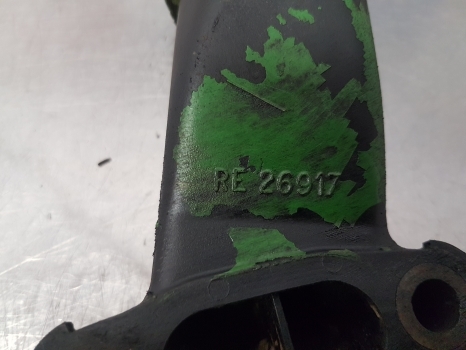 John Deere 1950, 1850, 2250, 2650, 3350 Oil Filler Neck Re2917, Re44200 - Variklis ir dalys - Traktorius: foto 3 John Deere 1950, 1850, 2250, 2650, 3350 Oil Filler Neck Re2917, Re44200 - Variklis ir dalys - Traktorius: foto 3