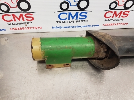 John Deere 2140, 31040, 2040s, 3040 Air Cleaner Extension Pipe Al34735 - Oro įsiurbimo sistema - Traktorius: foto 2 John Deere 2140, 31040, 2040s, 3040 Air Cleaner Extension Pipe Al34735 - Oro įsiurbimo sistema - Traktorius: foto 2