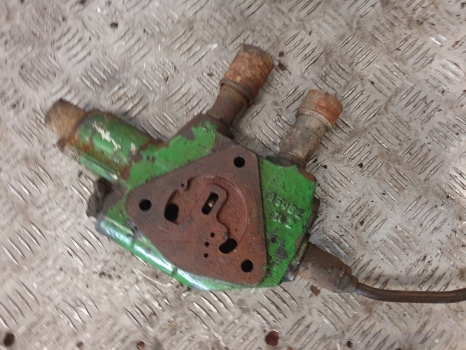 John Deere 6000 & 6020 Series Hydraulic Spool Valve Al169789, Al169859, Al110178 - Hidraulinis vožtuvas - Traktorius: foto 1 John Deere 6000 & 6020 Series Hydraulic Spool Valve Al169789, Al169859, Al110178 - Hidraulinis vožtuvas - Traktorius: foto 1