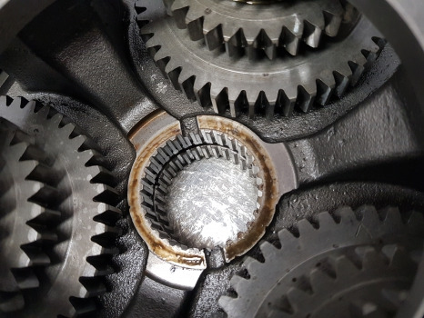 Pavarų dėžė John Deere 6100, 6110, 6210 Input Planetary Carrier Gear Set R101173, R101177: foto 10