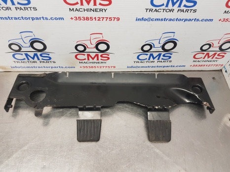 John Deere 6115m, 6m, 6r Series, Radiator Carrier Support Al206109 - Radiatorius: foto 2 John Deere 6115m, 6m, 6r Series, Radiator Carrier Support Al206109 - Radiatorius: foto 2