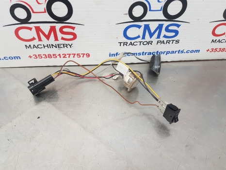 John Deere 6145r, 6r Series, Cab Interior Lights Al154760, Al205771 - Apšvietimas: foto 1 John Deere 6145r, 6r Series, Cab Interior Lights Al154760, Al205771 - Apšvietimas: foto 1