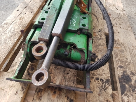 John Deere 6920, 6820, 6810, 6910 Pick Up Hitch Frame Al229594, Al220949 - Greita jungtis - Žemės ūkio technika: foto 5 John Deere 6920, 6820, 6810, 6910 Pick Up Hitch Frame Al229594, Al220949 - Greita jungtis - Žemės ūkio technika: foto 5