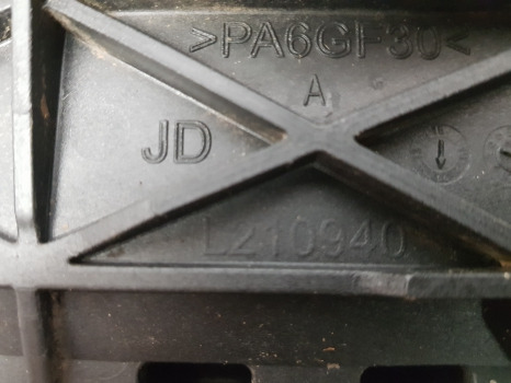 John Deere 6r 185, 6r Series, Combi Cooler Support L210940 - Radiatorius: foto 4 John Deere 6r 185, 6r Series, Combi Cooler Support L210940 - Radiatorius: foto 4
