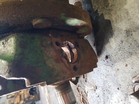 Stebulė - Traktorius John Deere Zf Apl 350 3350 Front Axle Lhs Hub 4472453319, 4472353382, 4472353098: foto 6