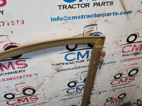 Kramer Kt407 Cab Door Windows Top Frame, Zinc Electroplating - Durys ir dalys: foto 5 Kramer Kt407 Cab Door Windows Top Frame, Zinc Electroplating - Durys ir dalys: foto 5