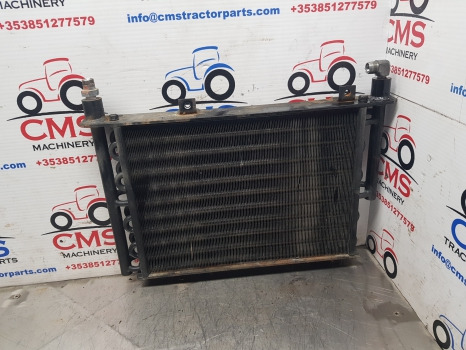 Kubota M5092 Oil Cooler - Radiatorius: foto 2 Kubota M5092 Oil Cooler - Radiatorius: foto 2