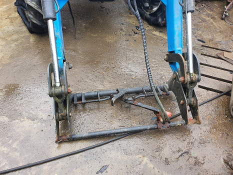 Landini 5-110h Front, Rear Axle, Engine, Transmission, Lift, Panels, Pto Parts - Variklis ir dalys: foto 3 Landini 5-110h Front, Rear Axle, Engine, Transmission, Lift, Panels, Pto Parts - Variklis ir dalys: foto 3