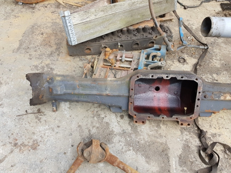 Landini Mythos 100 Front Axle Housing Beam 3659370m91, 3652583r1 - Priekinė ašis: foto 3 Landini Mythos 100 Front Axle Housing Beam 3659370m91, 3652583r1 - Priekinė ašis: foto 3