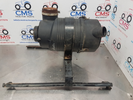 Landini Mythos 100, Series 110, 115 Engine Air Filter Housing 3545858m91 - Oro įsiurbimo sistema: foto 1 Landini Mythos 100, Series 110, 115 Engine Air Filter Housing 3545858m91 - Oro įsiurbimo sistema: foto 1