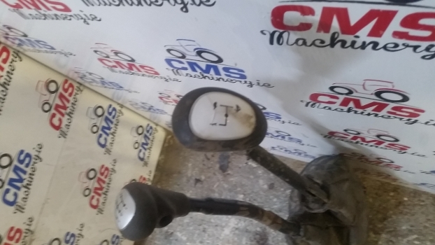 Landini Mythos 115 Transmission Control Cover Assembly 3656231m4, 3656231r2 - Pavarų svirtis - Traktorius: foto 5 Landini Mythos 115 Transmission Control Cover Assembly 3656231m4, 3656231r2 - Pavarų svirtis - Traktorius: foto 5