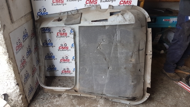 Landini Mythos Series 115 Cab Interior Roof Panel Headliner 3661047m92 - Kabina ir interjeras - Traktorius: foto 1 Landini Mythos Series 115 Cab Interior Roof Panel Headliner 3661047m92 - Kabina ir interjeras - Traktorius: foto 1