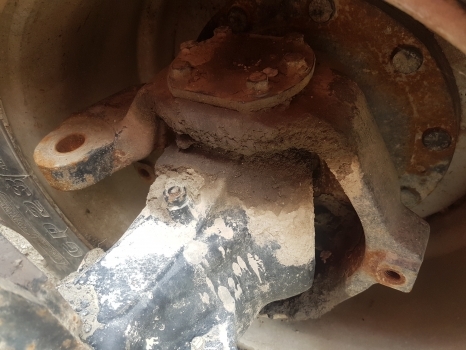 Manitou Mrt2540 Front Axle Dana Spicer 357/212/302 Rhs 729427, 737961, 603817 - Priekinė ašis - Teleskopinis krautuvas: foto 2 Manitou Mrt2540 Front Axle Dana Spicer 357/212/302 Rhs 729427, 737961, 603817 - Priekinė ašis - Teleskopinis krautuvas: foto 2