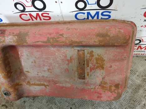 Massey Ferguson 135 Solid Original Fuel Tank 897401m91, 897390m91, 897390m91 - Degalų bakas - Traktorius: foto 5 Massey Ferguson 135 Solid Original Fuel Tank 897401m91, 897390m91, 897390m91 - Degalų bakas - Traktorius: foto 5