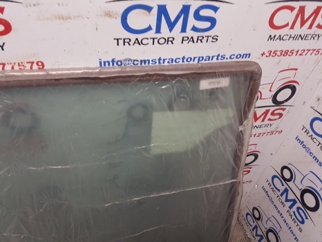 Massey Ferguson 200, 300, 600, Landini Cab Windshield 3301875m1, 3301875m3 - Langas ir dalys - Traktorius: foto 2 Massey Ferguson 200, 300, 600, Landini Cab Windshield 3301875m1, 3301875m3 - Langas ir dalys - Traktorius: foto 2