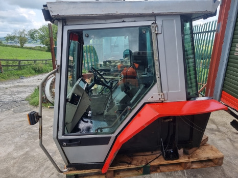 Massey Ferguson 3000 Series, 3050, 3070, 3080, 3090 Cab Complete Sold, Sold - Kabina: foto 5 Massey Ferguson 3000 Series, 3050, 3070, 3080, 3090 Cab Complete Sold, Sold - Kabina: foto 5